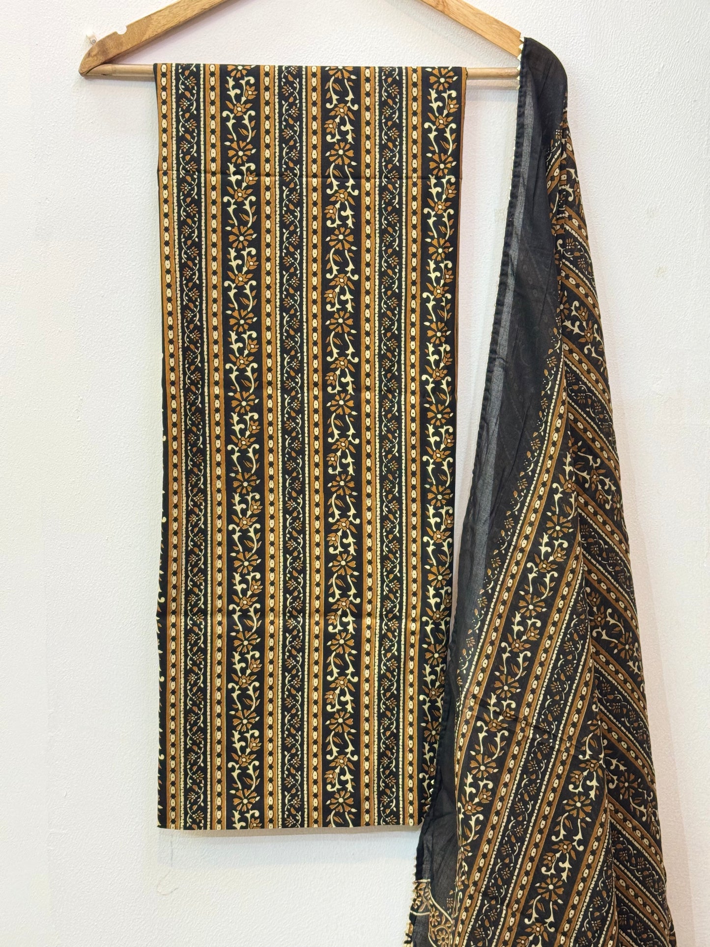 Jaipuri Gota Work Suit with mulmul Dupatta