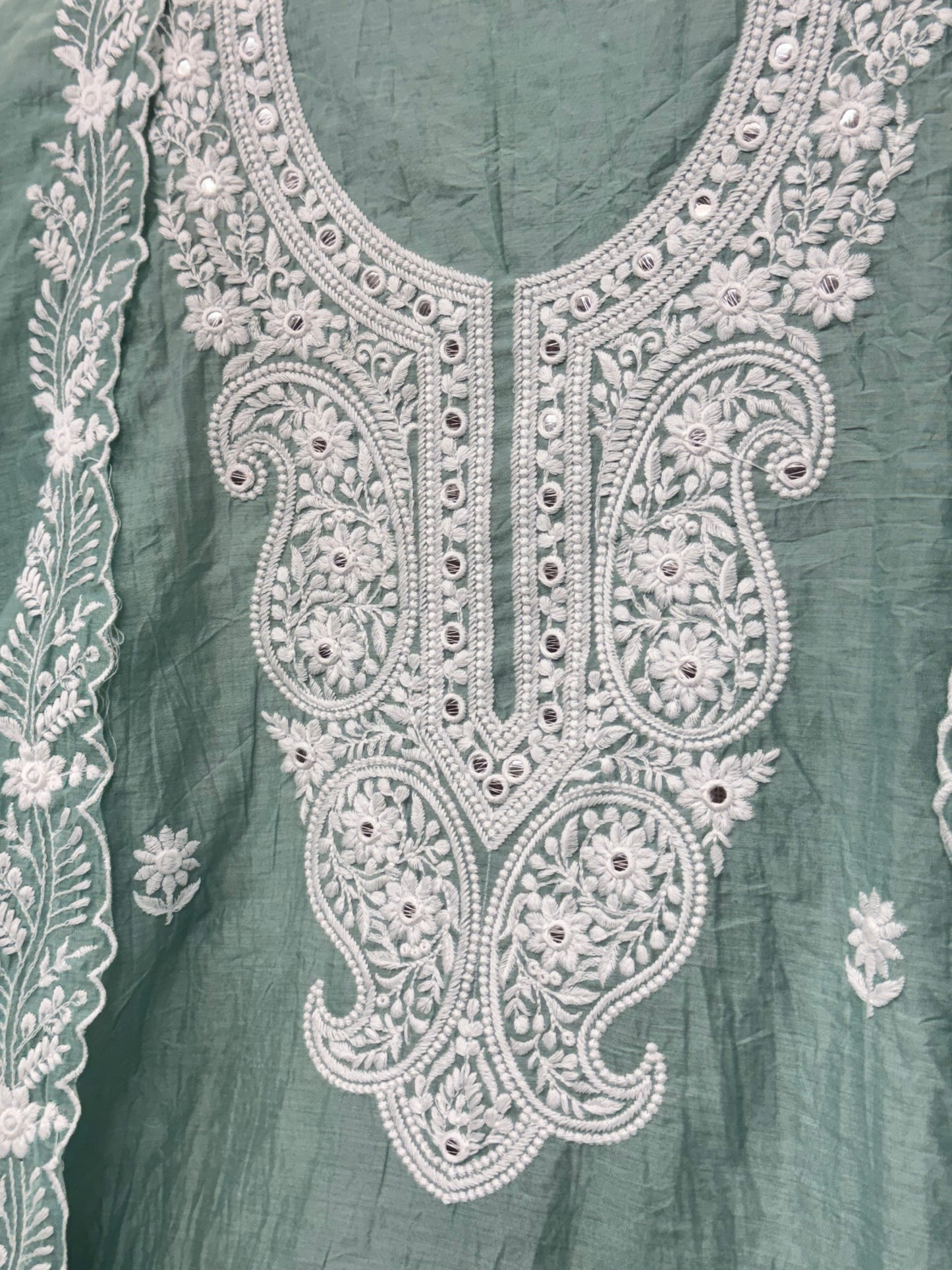 Embroidered Mul Crush Suit