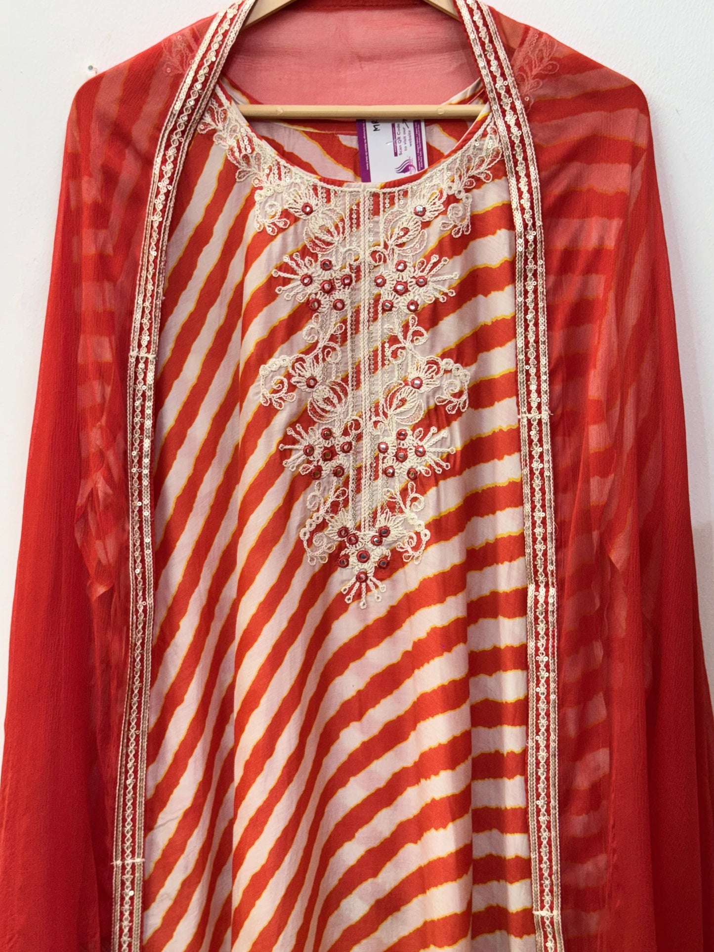 Beautiful Muslin Silk Suit with Machine Embroidery
