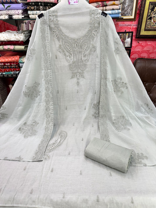 Hand Embroidered Mul Cotton Suit