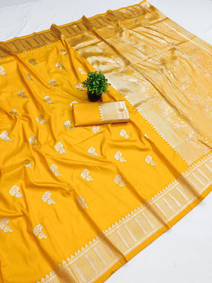 Banarsi Weaving Saree