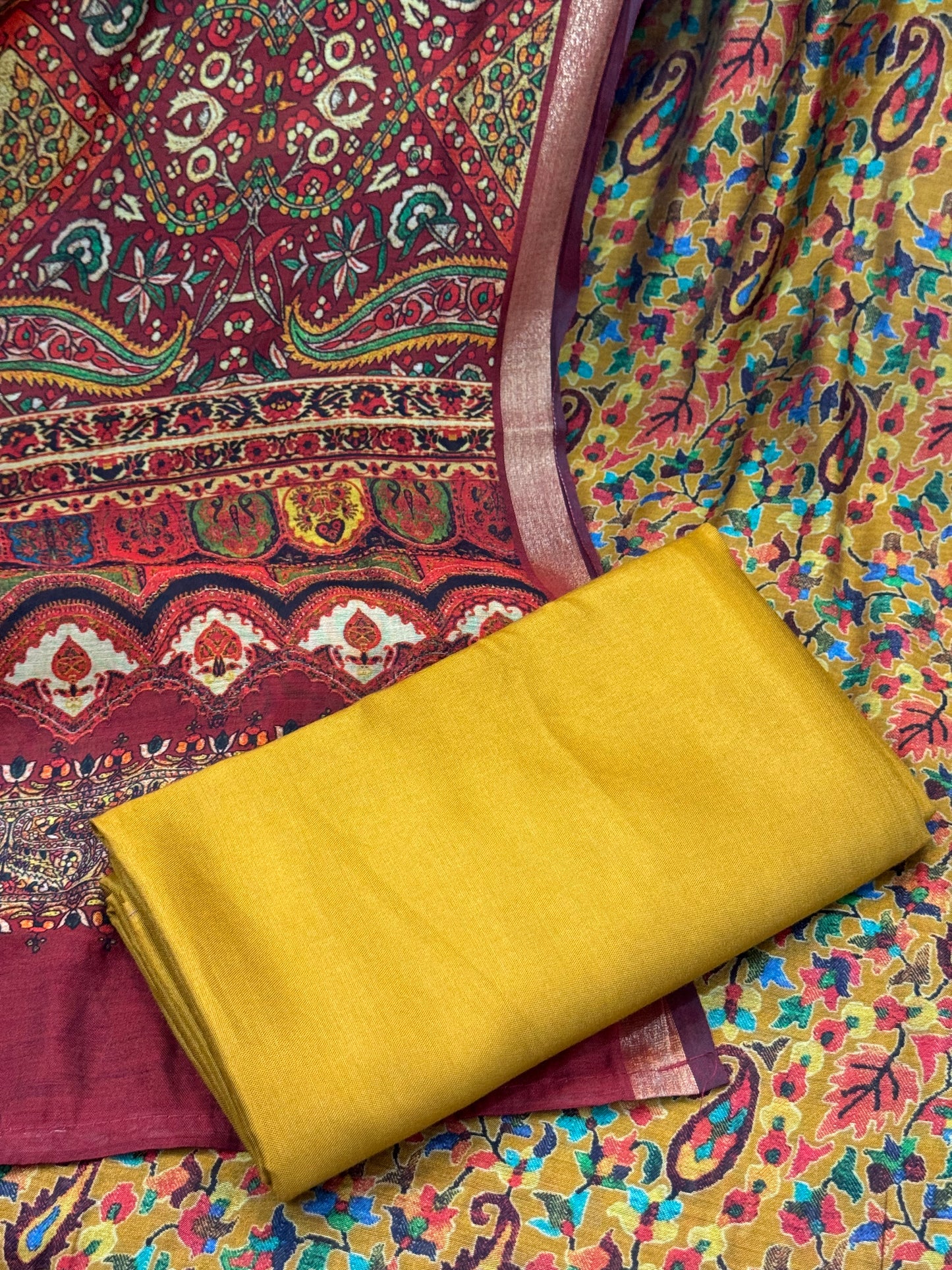 Maheshwari Silk Siit