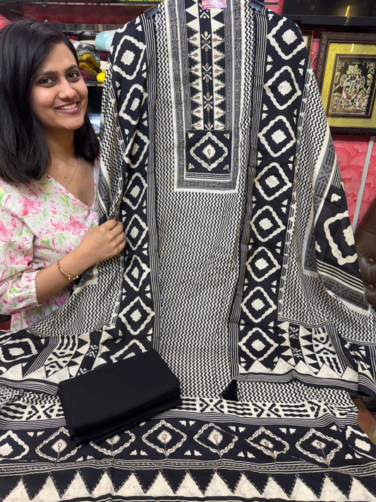 Embroidered Muslin Suit Black