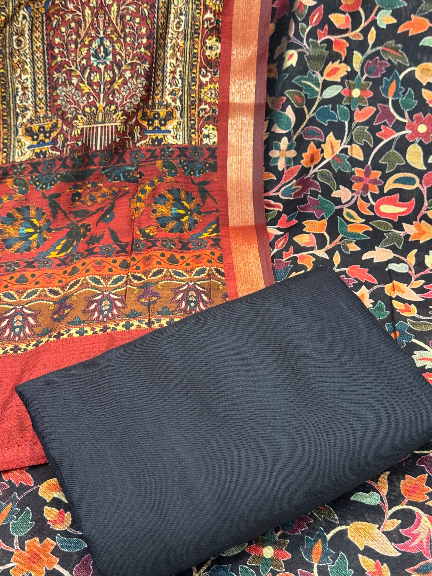 Maheshwari Silk Siit