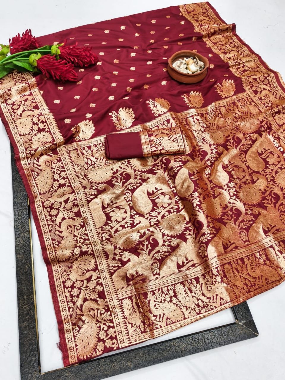 Banarsi Weaving Saree